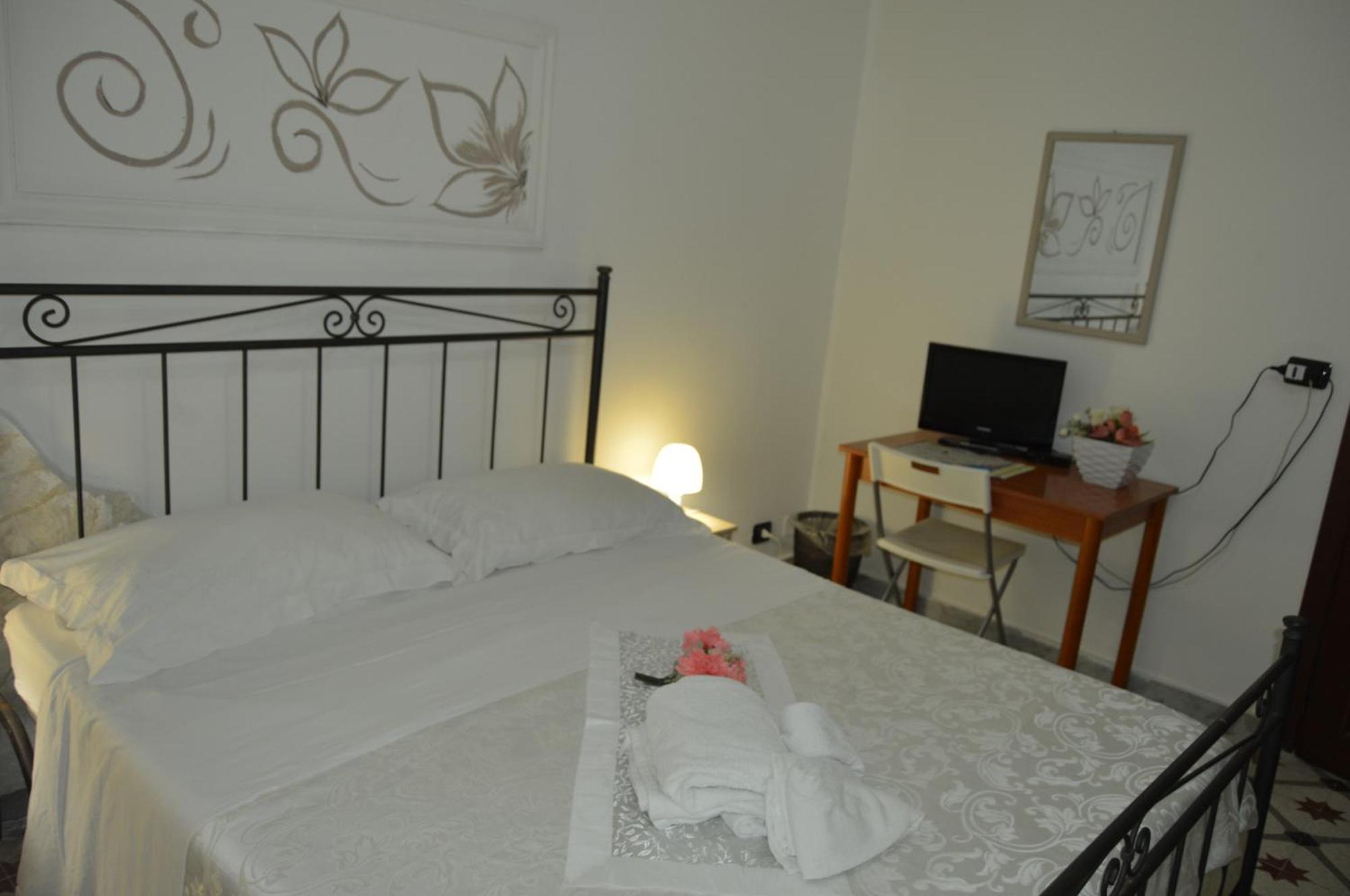 Bed And Breakfast Vecchio Porto Catânia Exterior foto